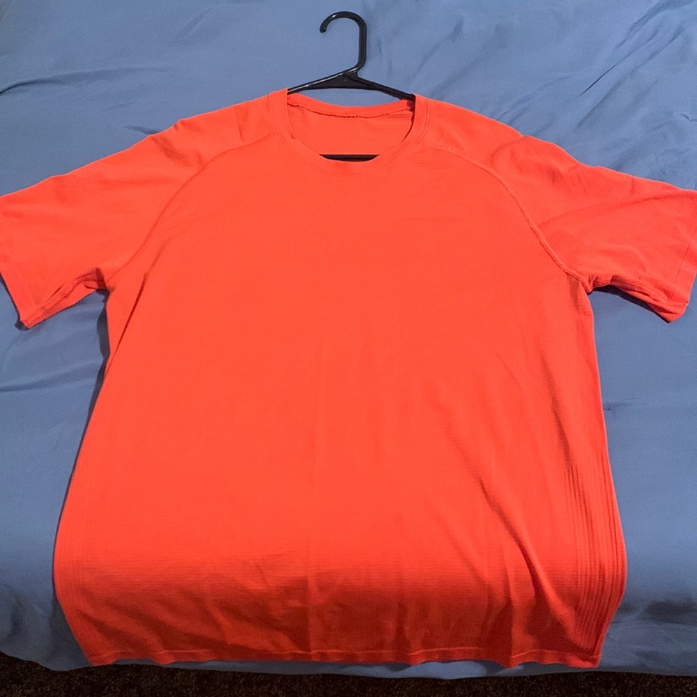 ⭐️LULULEMON MENS SHIRT⭐️ Size Large